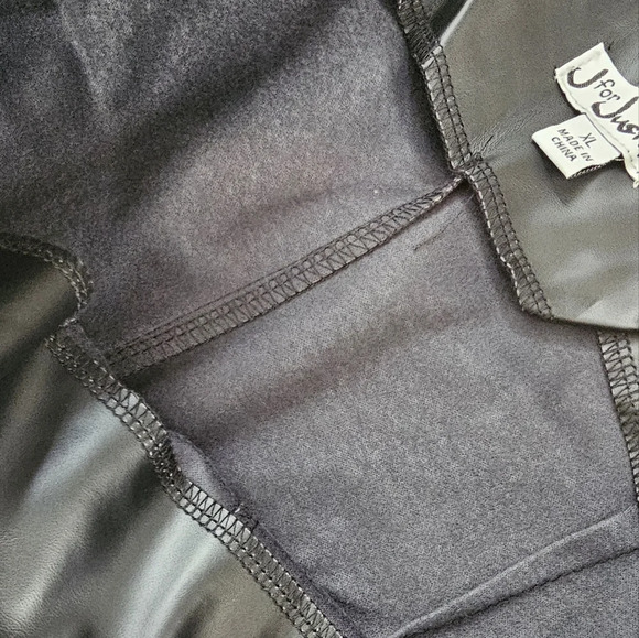 Buckle J is for Justify Black Faux Leather Parted Seam Pants - Picture 5 of 10